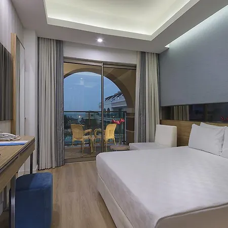Dosinia Luxury Hotel 5*