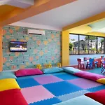Hotell Dosinia Luxury