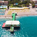 Hotell Dosinia Luxury
