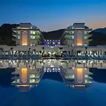 Hotell Dosinia Luxury 5*