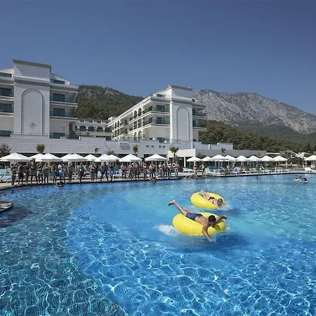 Hotel Dosinia Luxury Resort-ultra 5*