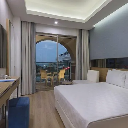 Dosinia Luxury 贝尔迪比