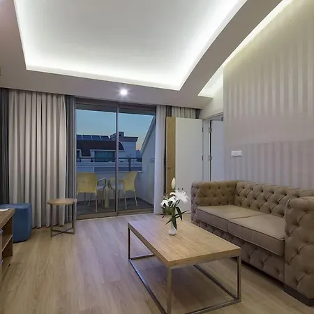 酒店 Dosinia Luxury 贝尔迪比