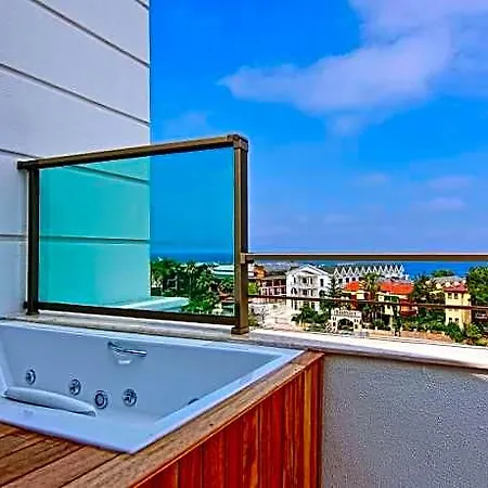Dosinia Luxury