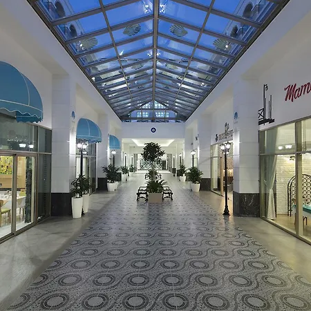 Dosinia Luxury 贝尔迪比