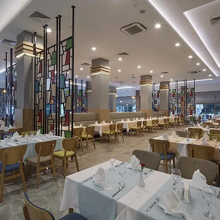 Dosinia Luxury 酒店 5*