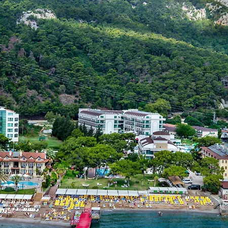 Dosinia Luxury Hotel 5*